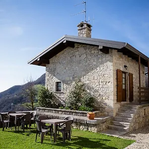 Ca' Baetti L'antico Borgo Bed & Breakfast Roncola